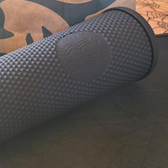 Starbucks Black Studded Matte 2021 Edition - Picture 2 of 3